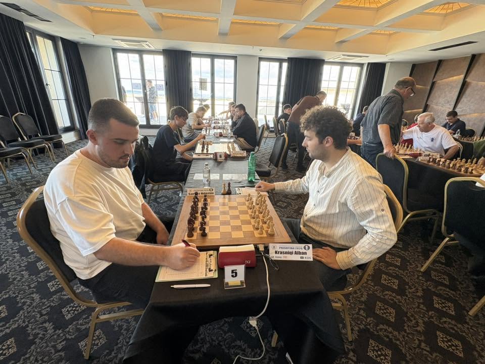 Turku Kayra Kamer një hap drejt trofeut-fiton Nderim Saraçi, remizojnë Korab Daraçi e Endrit Uruçi