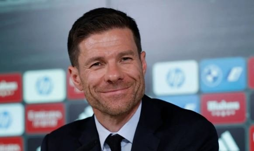 Xabi Alonso nuk trembet nga largimet