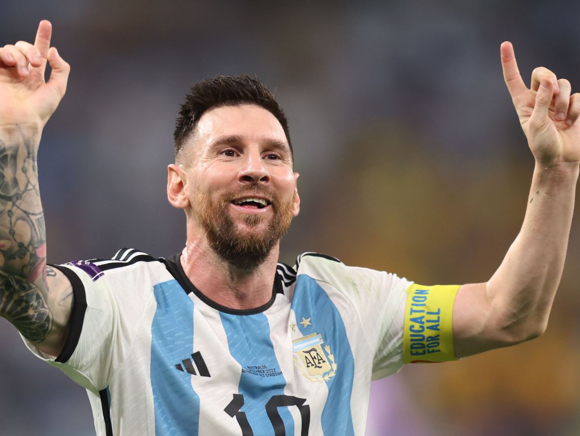 Messi një asist larg thyerjes së rekordit të Maradonës