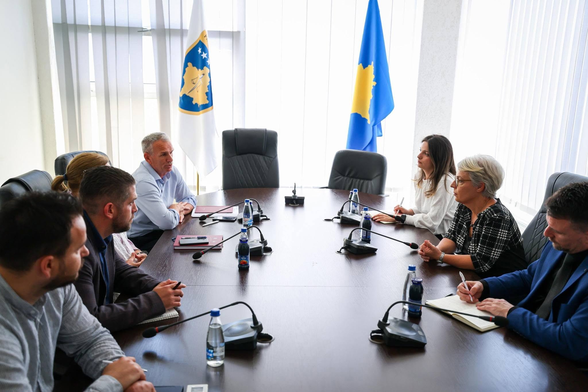 Ministrja Gërvalla vizitoi Prokurorinë Themelore në Mitrovicë: Sundimi i ligjit është forca e vërtetë e Republikës