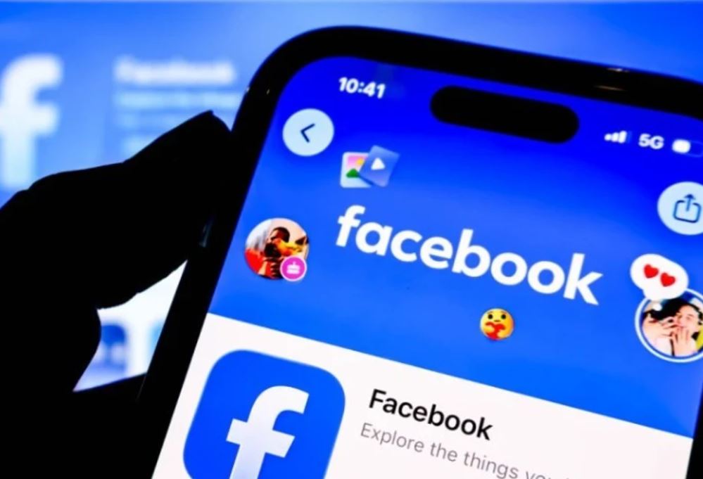 Facebook e ndryshon plotësisht pamjen?