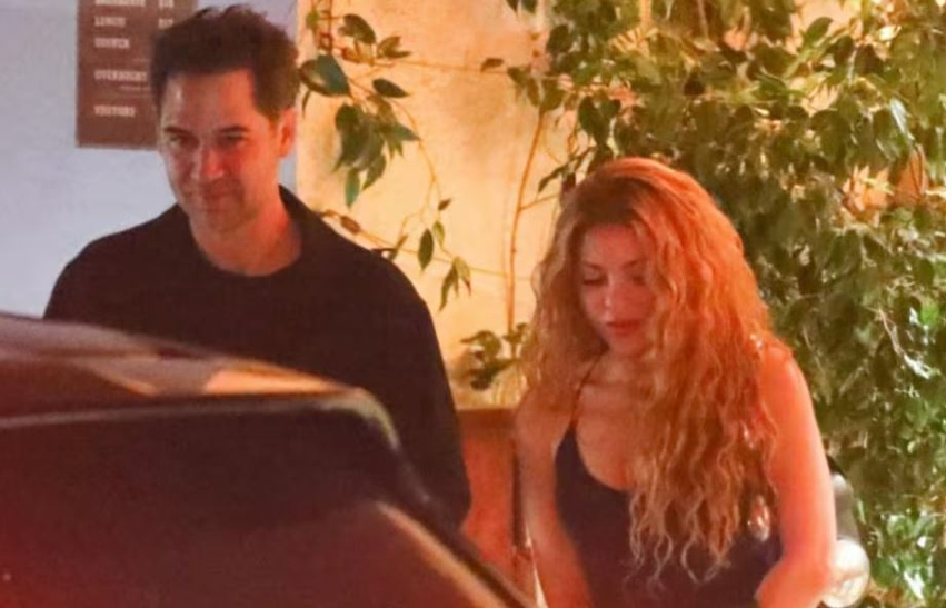 shakira-ndez-thashethemet-per-nje-romance-te-re-shihet-ne-shoqerine-e-manuel-garcia-rulfo
