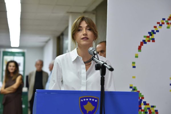 ​Hapet edicioni i 26-të i Panairit të Librit, bëhet thirrje për më shumë lexues në vend