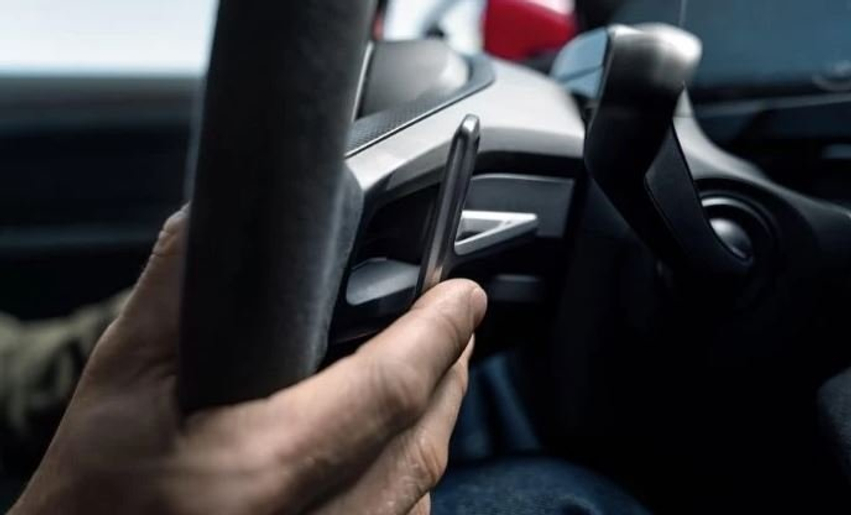 Porsche megjithatë u dorëzua   Taycan elektrik mori një kuti shpejtësish me tetë marshe