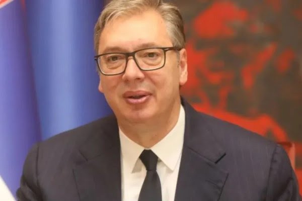 Vuçiq mbron kompanitë kineze të sanksionuara nga SHBA-ja në Serbi