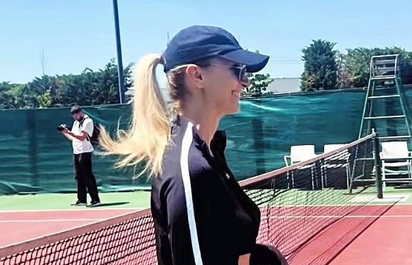 Diellza Kolgeci pa tenis, si peshku pa ujë