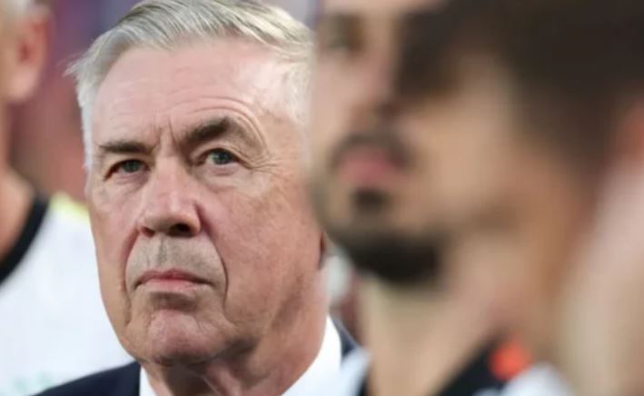 Carlo Ancelotti jep lajmin e madh