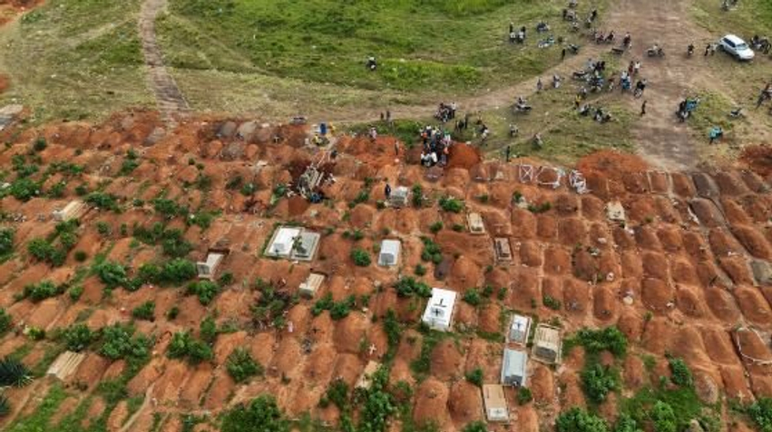 Kampi i Kongos  Ebola mund të përhapet me shpejtësi  të paktën 30 vdekje