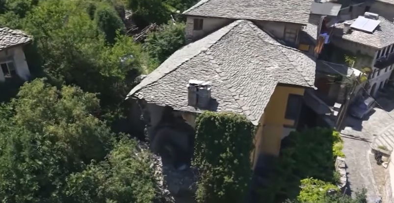 50 banesa në Gjirokastër drejt rrënimit, mosmarrëveshjet mes pronarëve pengojnë restaurimin