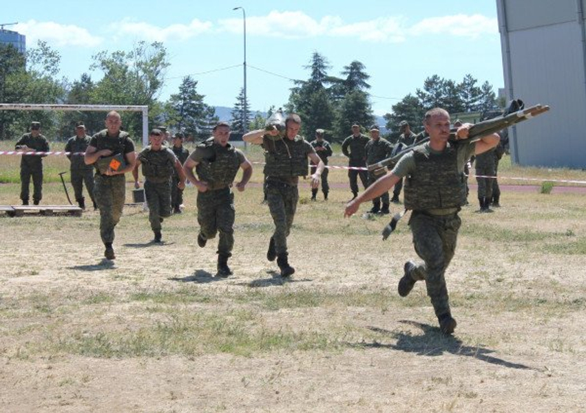 FSK teston gatishmërinë e ushtarëve  realizohet gara ekipore  Forca 2026 