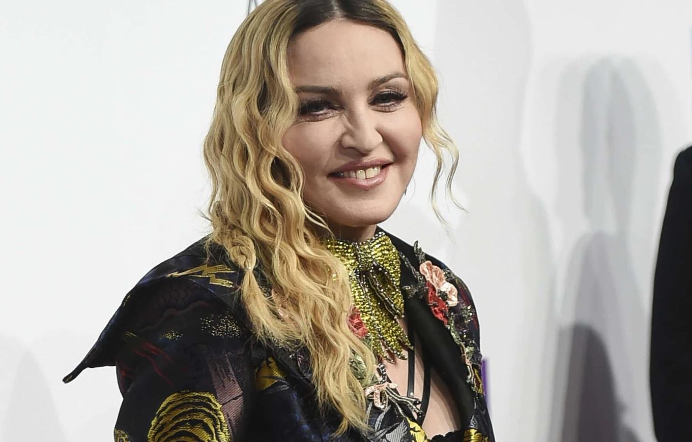 Madonna rrëfen jetën e vështirë në New York: Zgjidhja e lidhjeve varej nga një vaskë