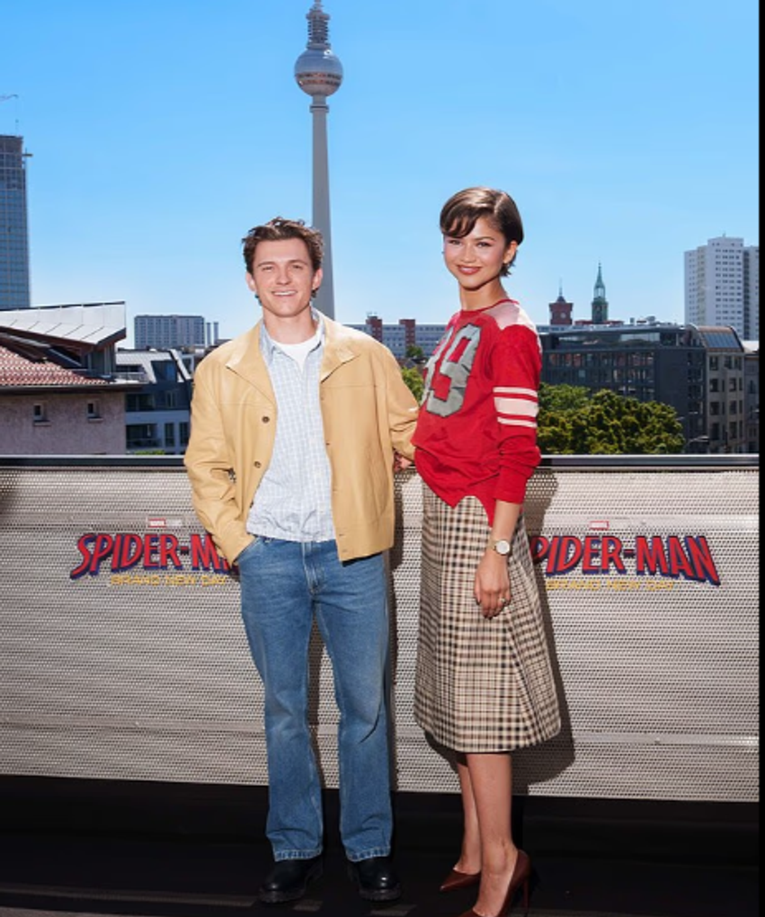 Zendaya dhe Tom Holland shkëlqejnë në fotoseancën e Spider Man