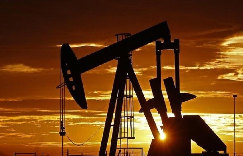 Nafta bie ndjeshëm pas përparimit në negociatat e paqes SHBA Iran