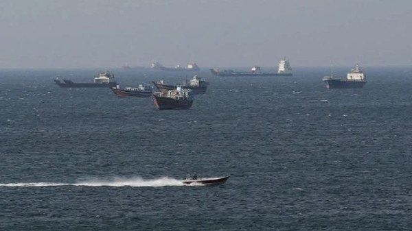 ​OKB: Do të evakuojmë marinarët e bllokuar në Ngushticën e Hormuzit, Rubio paralajmëron për tarifat e transportit