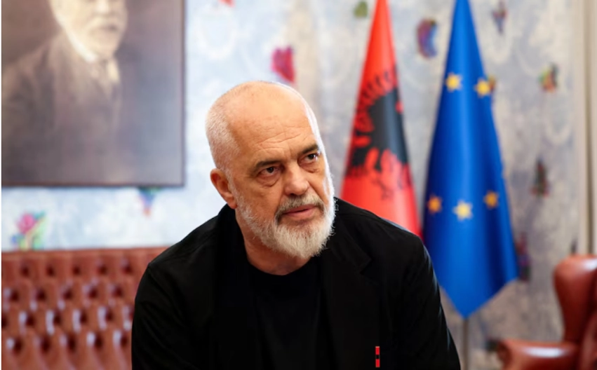 “Ka lëshuar pitbullët e tij pa kontroll e pa zinxhir”, Dosti përmend me emra nga kush duhet pasur kujdes protestuesit