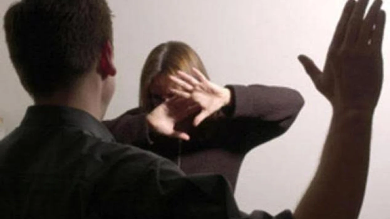 Ndalohen pesë persona për dhunë në familje gjatë 24 orëve të fundit