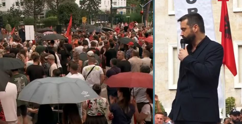 Dita e 25-të e protestës masive, Protestuesi: Nuk i tolerojmë më të korruptuarit! Përshkallëzimi do shkojë deri në bllokimin e institucioneve