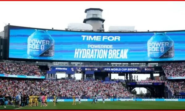 FIFA mbron pushimet për hidratim