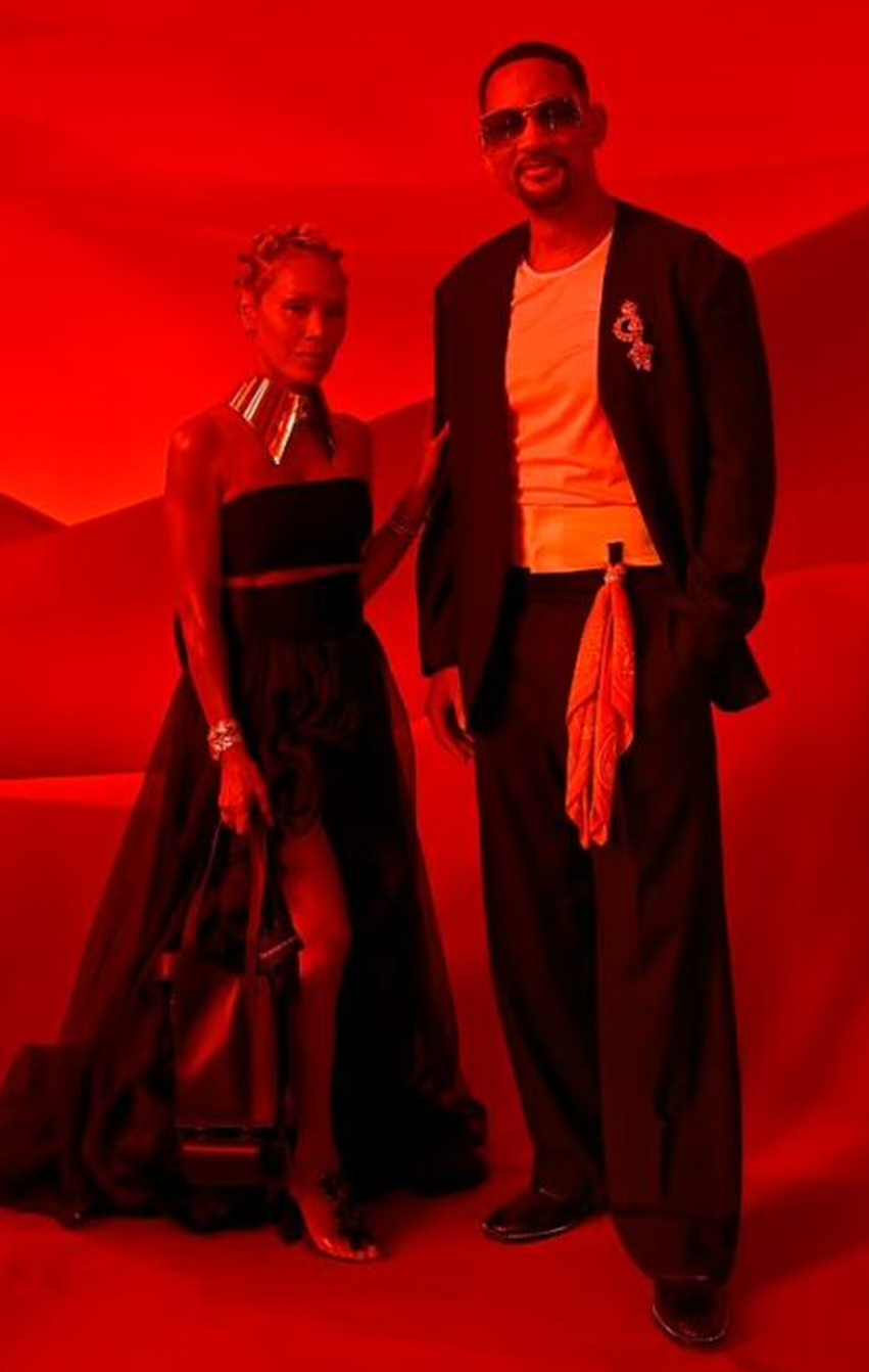 Dalje e rrallë familjare  Will Smith dhe Jada shfaqen së bashku me Willow  rrjeti shpërthen në reagime 