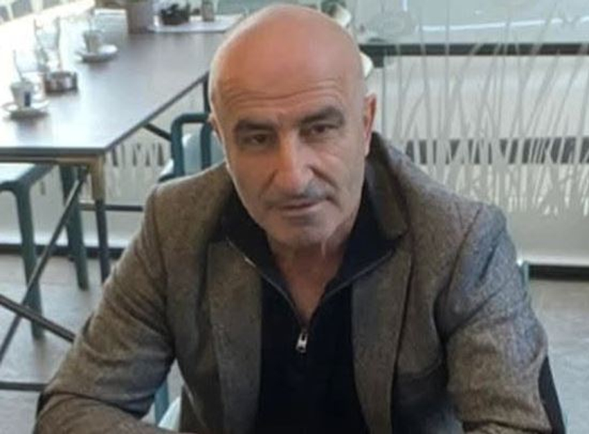Gëzim Daka  Urime ditëlindjen e 31 të të gazetës  Bota Sot  dhe atyre heronjve gazetarë që mbanin gjallë opinionin sportdashës
