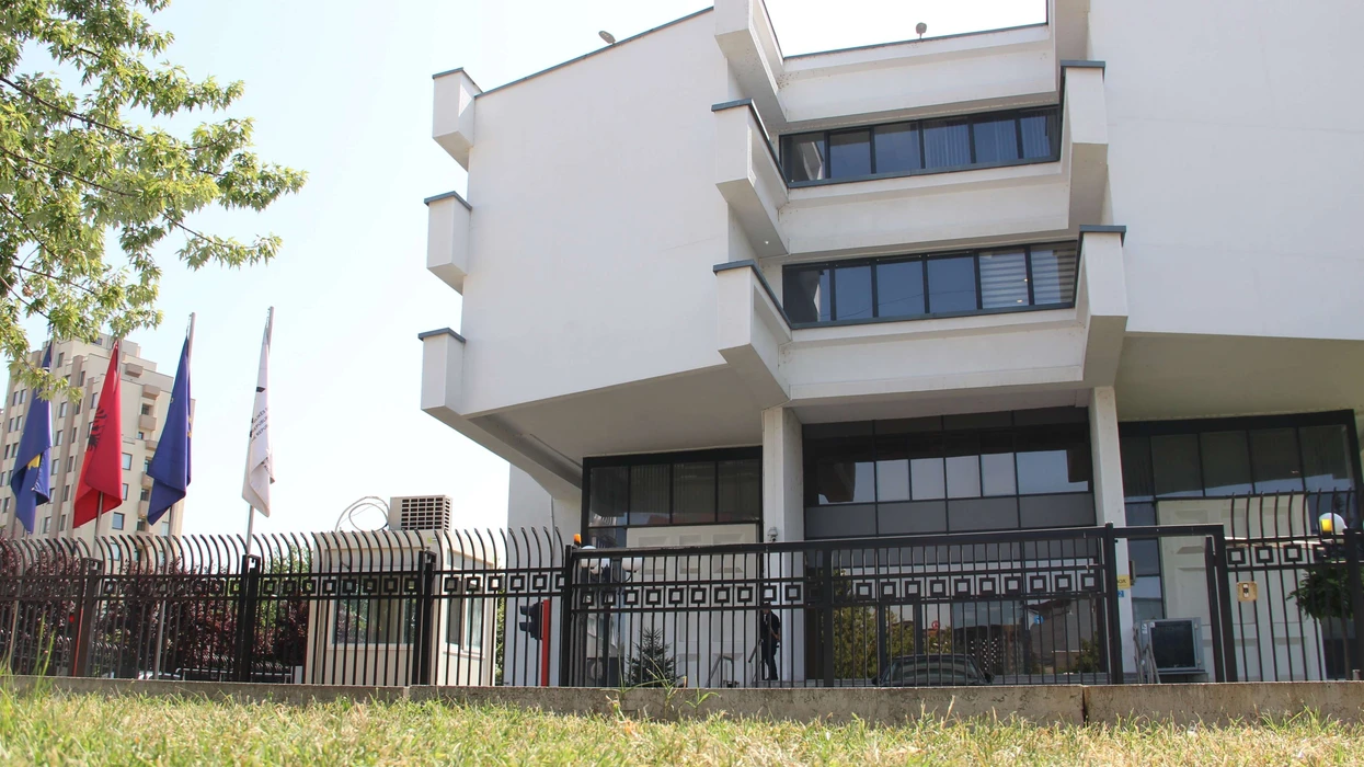 Banka Qendrore e Republikës së Kosovës dhe Banka Qendrore e Francës nënshkruajnë Konventë Bashkëpunimi për avancimin e edukimit financiar në Kosovë