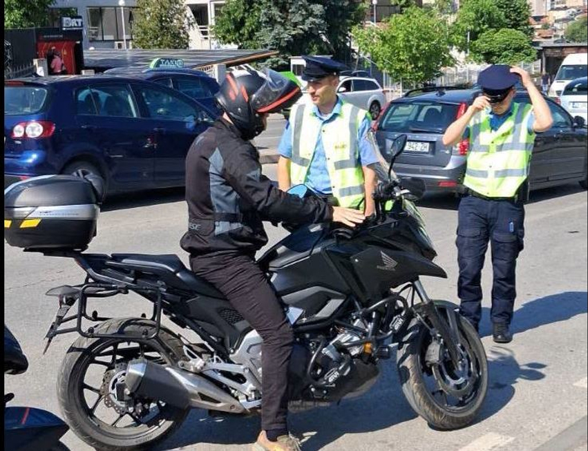 Policia e Rajonit të Prishtinës nis zbatimin e planit operativ për sigurinë në trafik