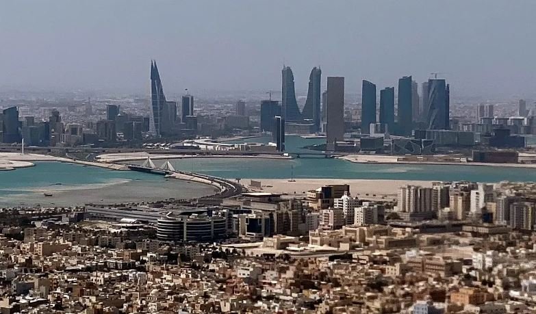 Bahreini: U shënjestruam nga dronë iranianë pas sulmeve amerikane ndaj Iranit