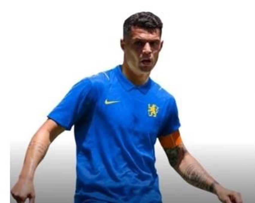 Granit Xhaka te Sunderland apo te Chelsea  ky është vendimi sipas gazetarit Ornstein
