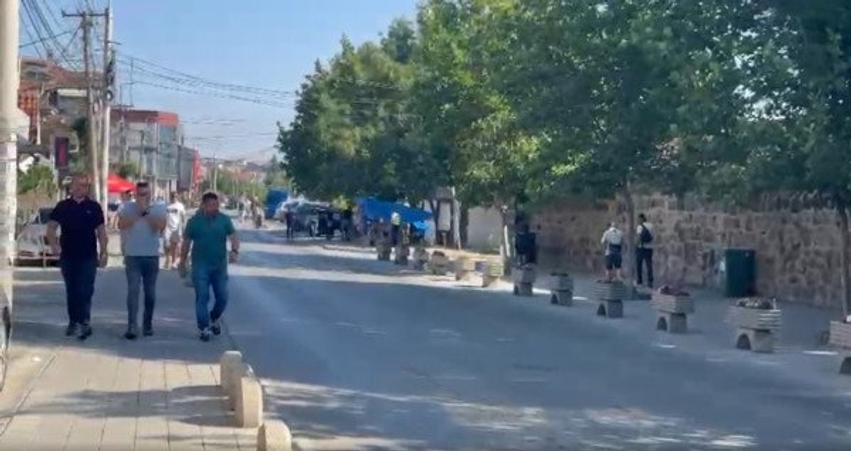 Ndalet qarkullimi i automjeteve nëpër Graçanicë