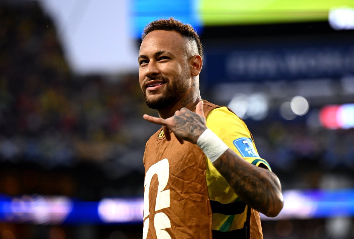 Pesë foshnje marrin emrin Neymar 