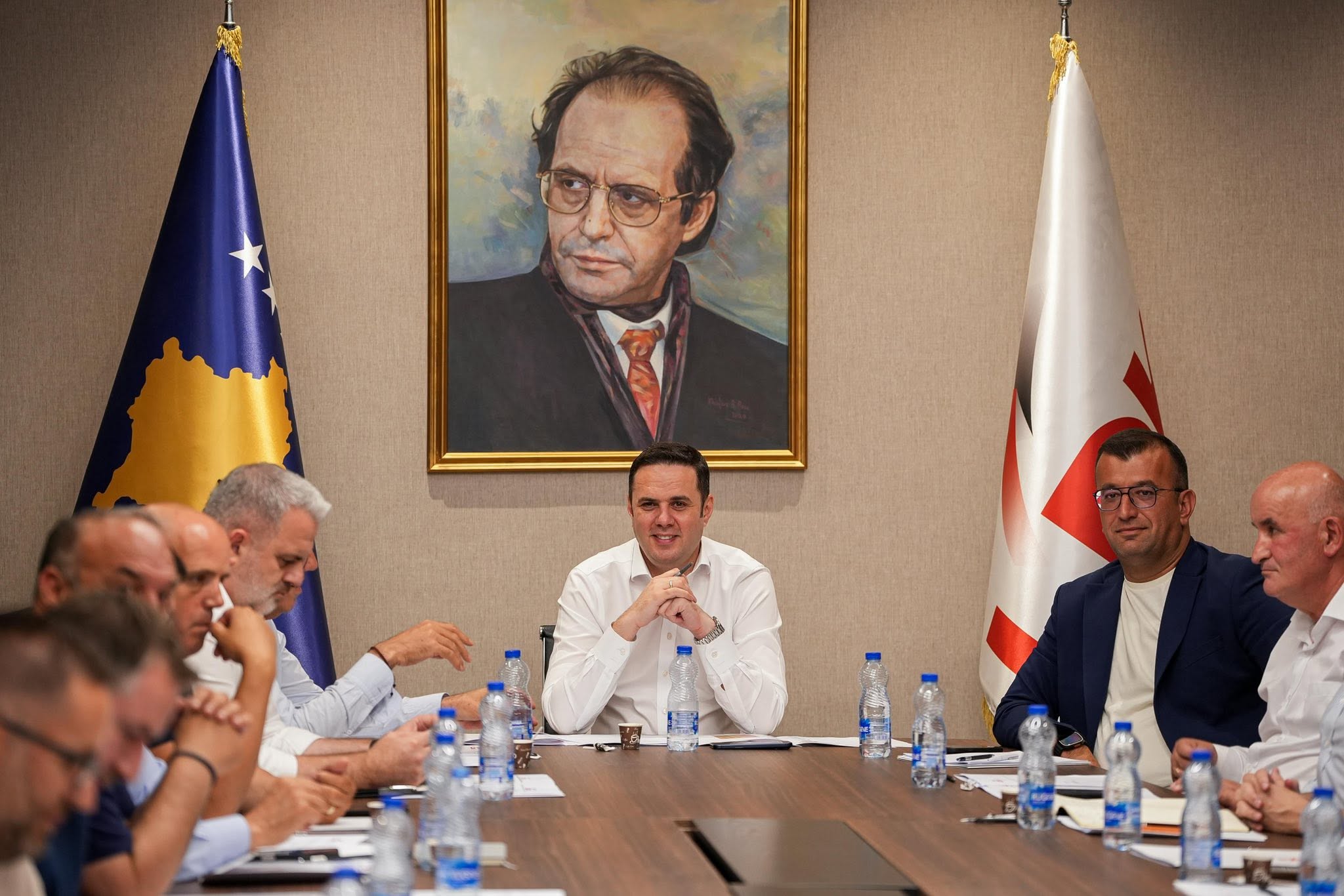 Pas takimit në seli, LDK del me deklaratë