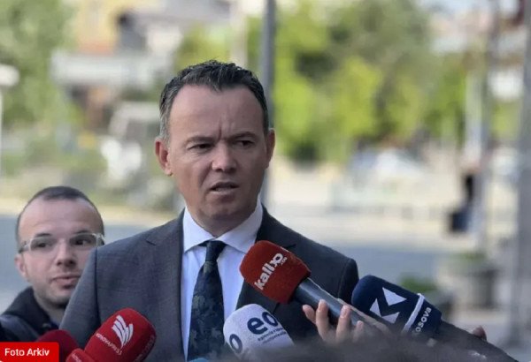 ​Peci paralajmëron padi ndaj disa mediave: Lajmeve të pavërteta do t’u përgjigjemi në gjykatë