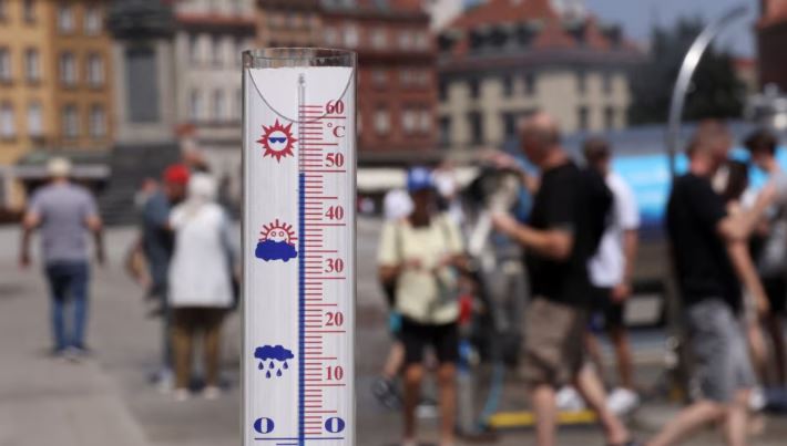 OBSH: Vapa ekstreme mund të ketë shkaktuar mbi 1.300 vdekje shtesë në Evropë