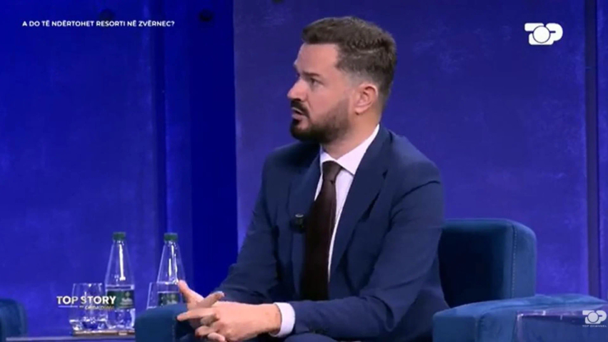  Protestën e ushqejnë shumë rrëke e lumenj të vegjël   Curri  Po na vjen leku dhe ne po themi nuk e duam