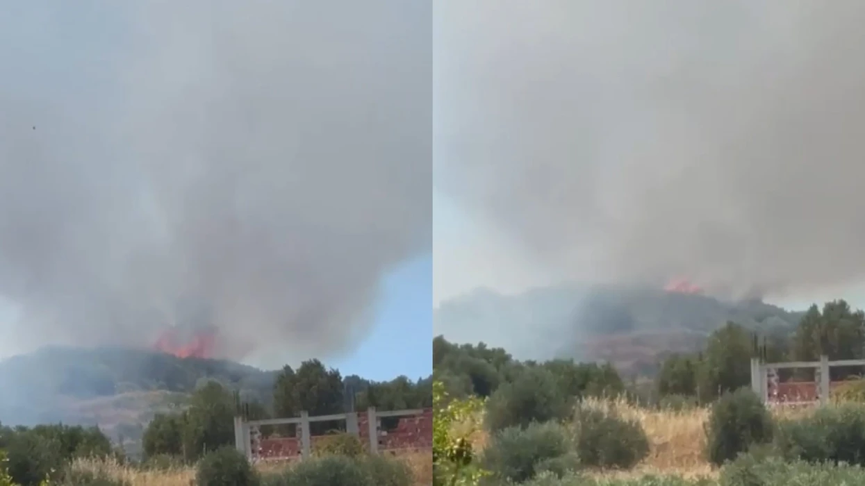 Zjarr i përmasave të mëdha përfshin fshatin Llakatund në Vlorë, era favorizon flakët