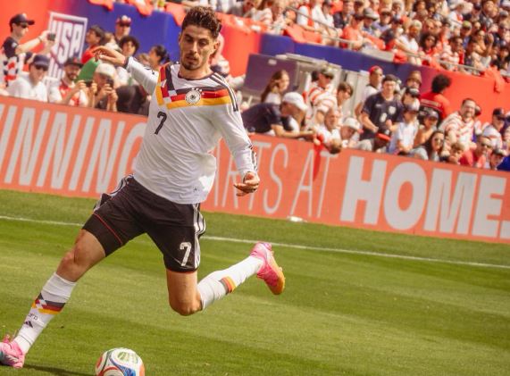 Havertz kërkon falje