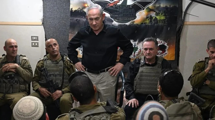 Netanyahu viziton tokat e pushtuara të Libanit  Izraeli ende nuk do të tërhiqet