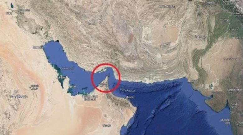 Irani paralajmëron anijet që kalojnë nëpër Ngushticën e Hormuzit