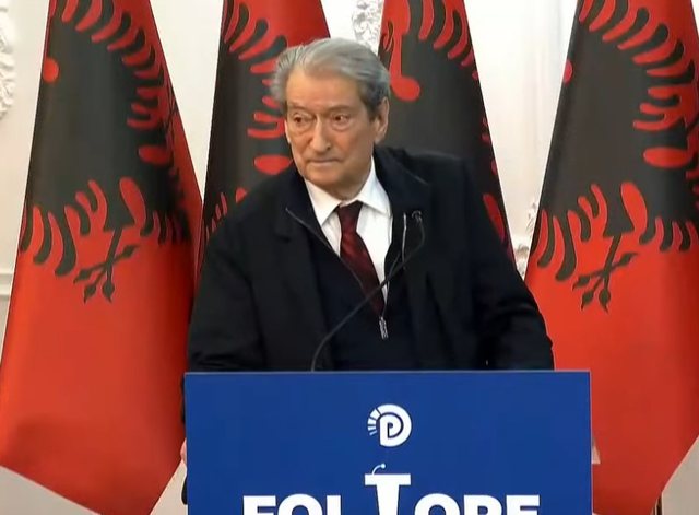 Foltorja në Durrës/ Berisha: Qyteti është përballur me përmbytje apokaliptike dhe cinizëm