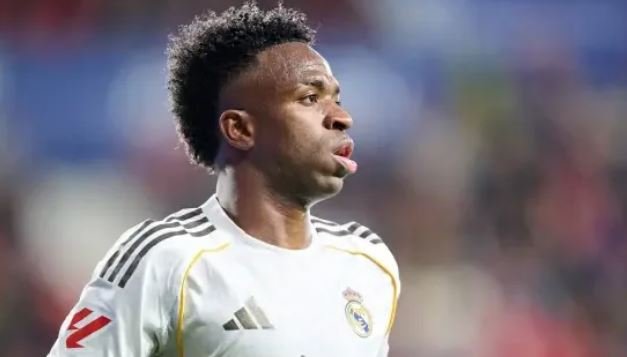 Desailly: Problemi nuk është Vinicius