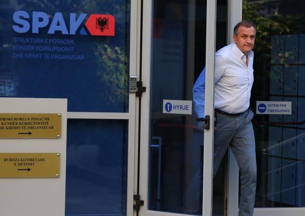 “Sterilizimi”/ “As me shkrim e gojë!”, ish-ministri Beqaj: S’jam njohur me akuzën e ndryshuar, kërkoj të dëgjohet audioja në sallë