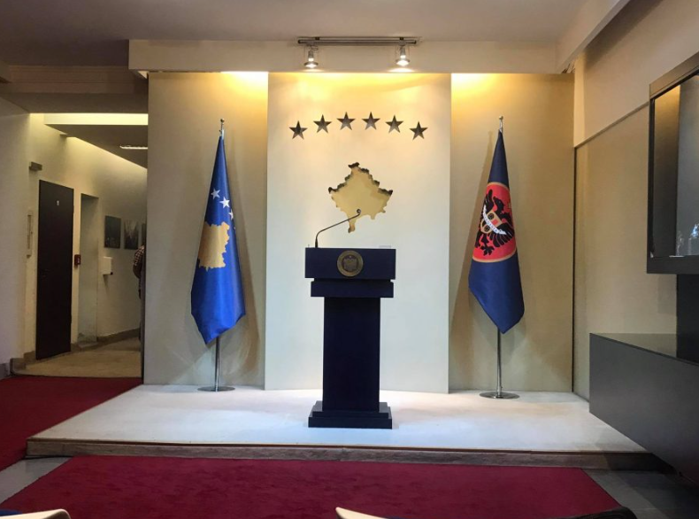 Orët kritike për Presidencën e Kosovës – negociatat ende pa rezultat – Ja çfarë sugjeron juristi