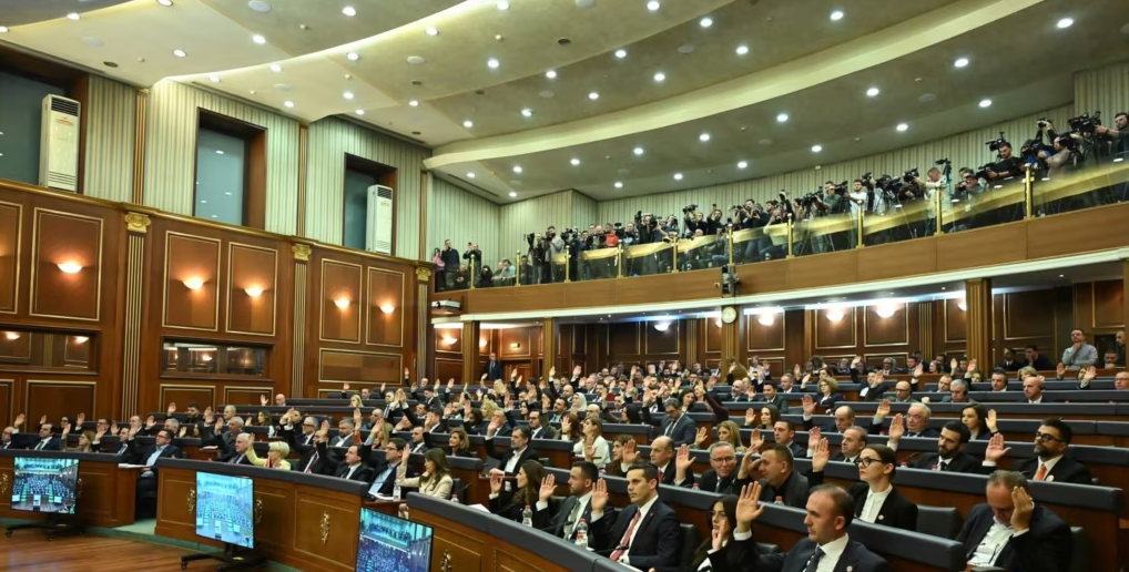 Vullnet a obligim: Deputetët para procesit për zgjedhjen e presidentit