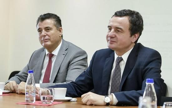 “I kujt është ky skenar për ta bllokuar shtetin?” – reagimi i Agim Bahtiri