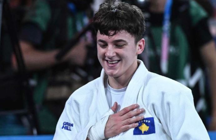 Laura Fazliu lartëson Kosovën në Austri, kthehet me medalje