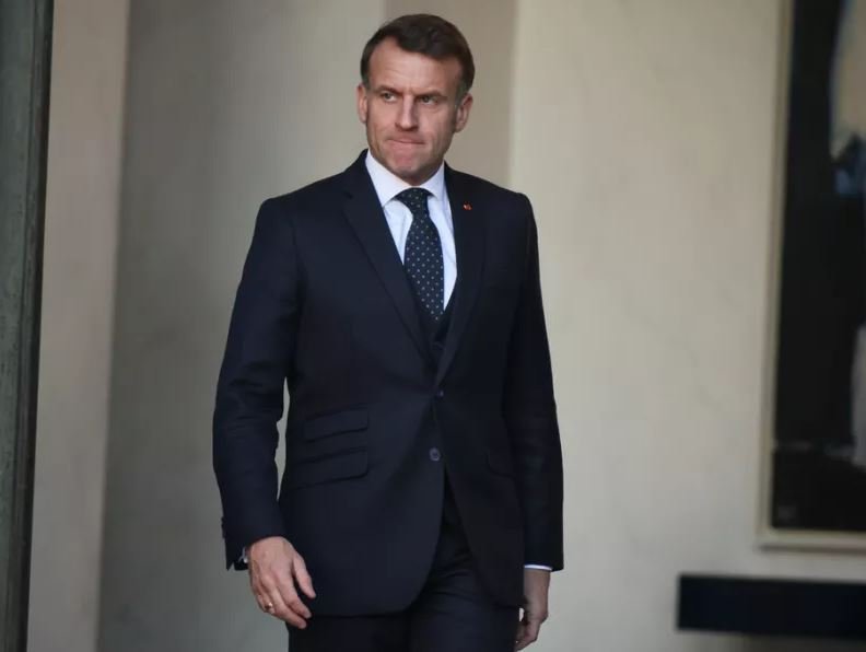  Macron thirrje Iranit: Ndërpritni menjëherë sulmet dhe hapni Ngushticën e Hormuzit