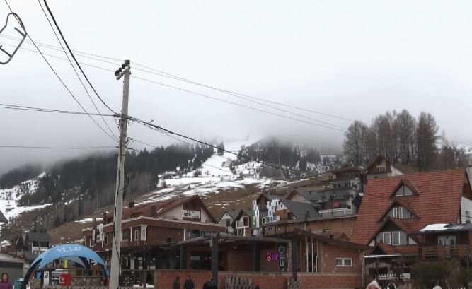 Ndalohen ndërtimet pa leje në parqet kombëtare Bjeshkët e Nemuna dhe Sharri