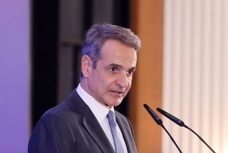 Kriza e Lindjes së Mesme/ Mitsotakis paralajmëron: Kufizohen marzhet e fitimit të karburanteve dhe supermarketeve