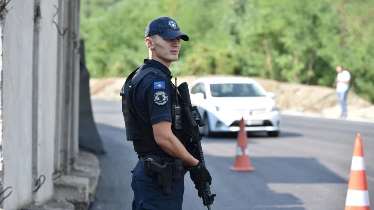 Nesër protestë në kufirin Kosovë-Serbi, MPJD këshillon qytetarët të përdorin rrugë alternative