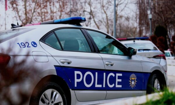 Rrah motrën në Pejë, i riu përfundon në Polici